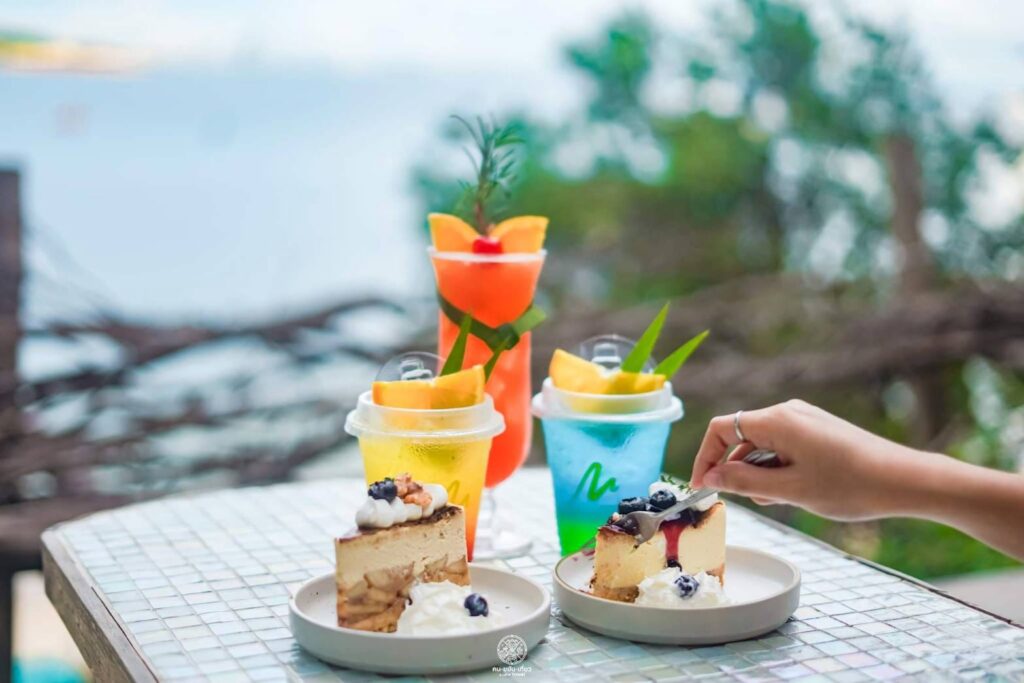 5 คาเฟ่เกาะล้านวิวทะเล บรรยากาศเยี่ยม ที่คุณไม่ควรพลาด อัปเดต 2024 31 379846597 319634963910757 1757514526522723549 n