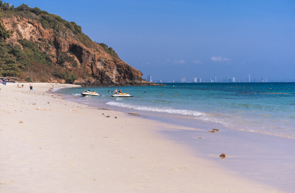 รวมหาดเกาะล้านที่ต้องมาเที่ยว 6 DSC00849
