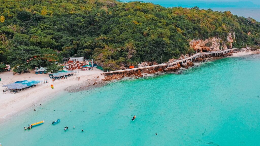 หาดในเกาะล้าน2024 20 KohLarn.co 2024 10 12T000440.204