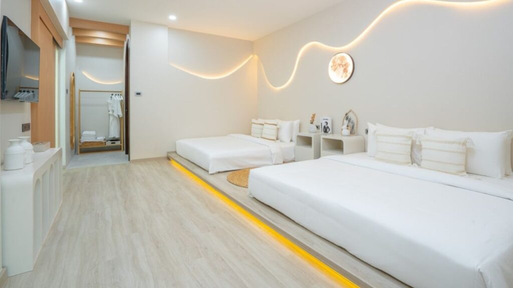 De Lunar Laputa เกาะล้าน 7 KohLarn.co 2024 10 18T183703.009 1