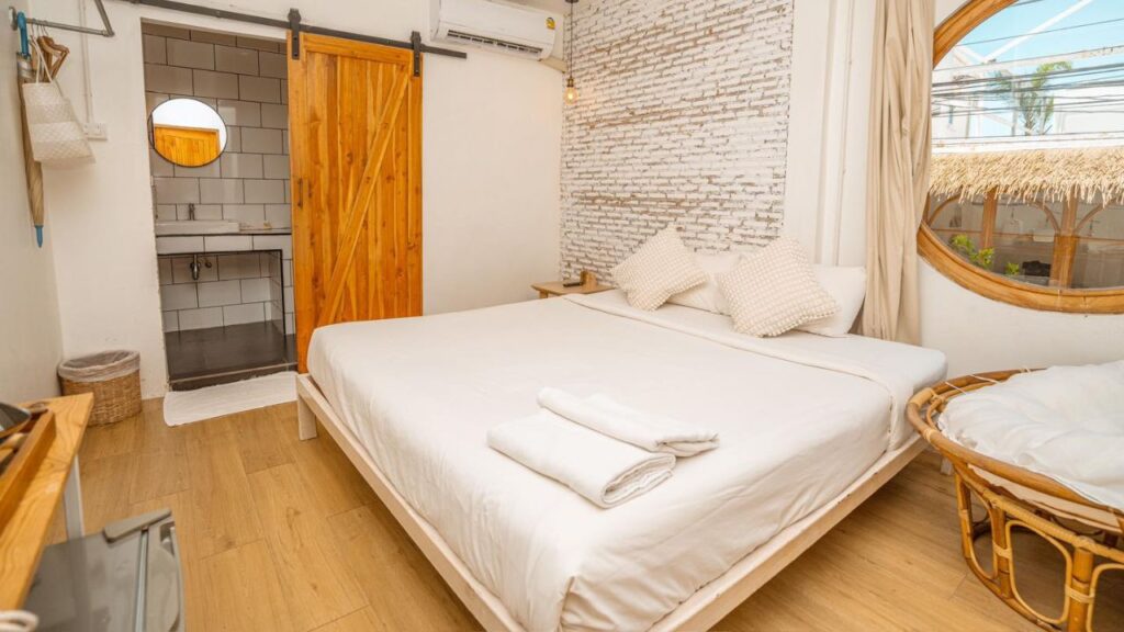 บ้านรินรักษ์ เกาะล้าน 2 KohLarn.co 2025 01 16T001635.524