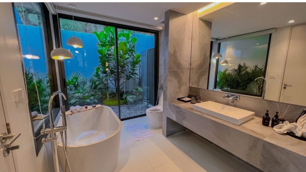 9 ที่พักเกาะล้านมีสระว่ายน้ำ 9 KohLarn.co 2025 02 08T125721.752